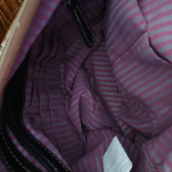 Diverso Leather Purse - Picture 9 of 9